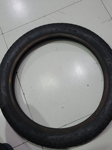 樱花3.00-18轮胎 摩托车后轮胎  五羊本田125后轮拆