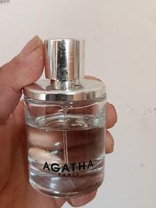 agatha香水