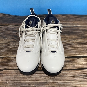 锐步 元年 火箭弗朗西斯 3号 45.5码