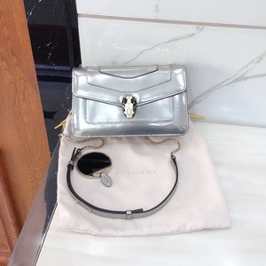 bvlgari宝格丽蛇头包银色漆皮单肩斜挎包包