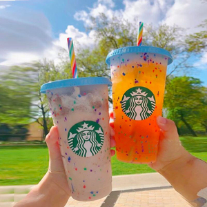 全新现货星巴克杯子可循环使用吸管杯变色杯塑料杯奶茶杯冷水杯高