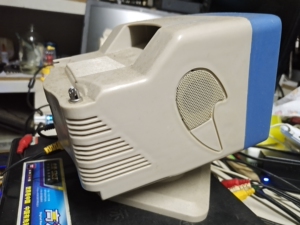 老黑白电视机天线老式