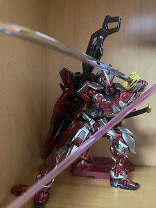 包邮出万代mg红异端改 千手喷涂金属色,全配无损,盒说都在.