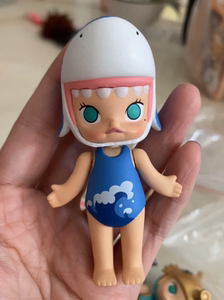 泡泡玛特molly海洋系列鲨鱼 绝版海洋系列
