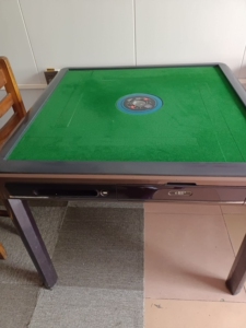 长和品牌二手麻将机,46麻将牌136张,七八成新,质量非常好