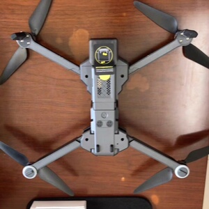 世季f11云台版无人机,非大疆4k画质清晰轻微使用痕迹几乎全