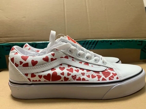 vans情人节限定old skool白色侧边爱心满印情侣板鞋