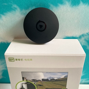 库存全新电视果3 m1,ai人工智能投屏器高清无线