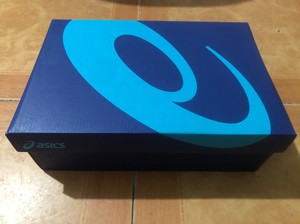 asics亚瑟士gelhoop v12三井寿篮球鞋 鞋盒