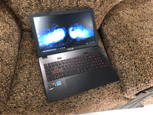 asus华硕飞行堡垒性价比极高的一款游戏本笔记本电脑