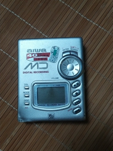 aiwa 爱华 am-f70 md录放随身听问题机