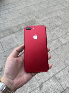 苹果7p 128g红色行货,成色新,无磕碰无磨损,验机助手爱