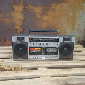 复古怀旧老式录音机铁皮带70,810,90年代老牌收音机老式收录机