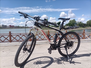 00疯狂的馒头kill淘宝美利达挑战者850山地车0人付款5000.