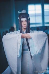 【租】uwowo悠窝窝魔道祖师正版 蓝忘机少年/成年cos服