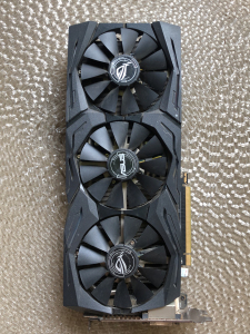 000人付款淘宝华硕580 8g猛禽,纯自用,从未锻炼过,买回来一直在机器