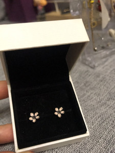 潘多拉pandora春季粉色小樱花桃花耳钉耳环正品