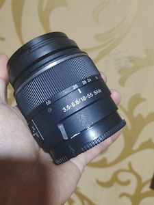 日本产 索尼sony镜头 sal1855 3.5-5.6/1