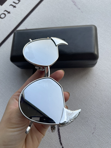 wonderland小恶魔镜面墨镜,男女同款,恶魔的耳朵是可