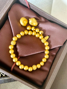 周大福传承系列古法手串43.79克黄金古法珠串