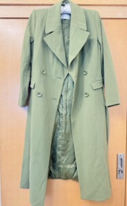 Vero moda 长款风衣外套，（绿色）几乎全新，买来没穿