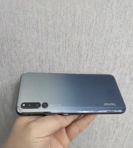 滑盖荣耀magic2,8 128的,不想用了,全都好,没修过