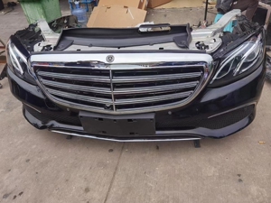 奔驰e级 e300 213前嘴总成拆车件 前保险杠 中网 e