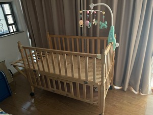 金娃娃1.2米全实木婴儿床➕床垫（包蚊帐和蚊帐架）