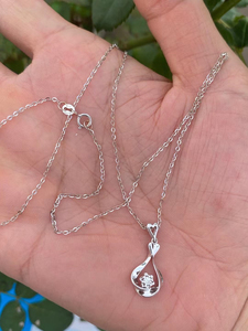 周大生au750钻石项链