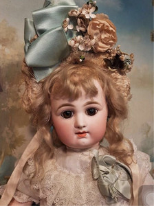 超高级法国贵族娃 博物馆收藏级法国古董rd浓汤陶瓷娃娃自己私