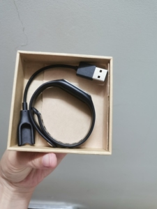 小米手环跟360乐心手环,基础款,两个打包出,售出不退换!