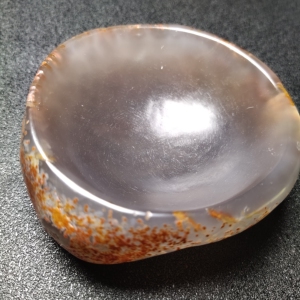 巴西玛瑙烟灰缸,重量203克,尺寸88/85/27mm