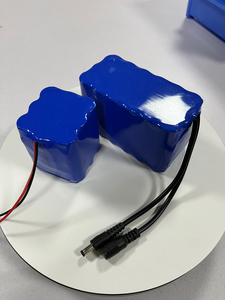 12v锂电池组18650大容量可充电瓶户外移动拉杆音箱响监控