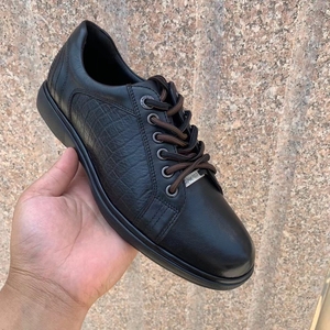 亿欧lu 皮男士休闲板鞋皮鞋特价