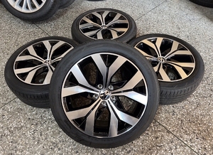 18寸大众迈腾轮毂带胎一套原厂原车原装正品拆车件钢圈  38