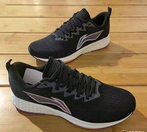 李宁 赤兔 4 跑步鞋 荧光黑橘配色 女款 全新正品