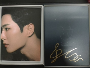 李汶翰 专辑 亲笔签名 首张个人ep《汶》专辑