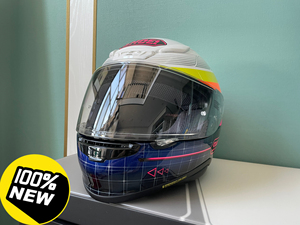 出全新只试戴一次撕膜shoeiz7 彩虹版花头盔 l码,全新