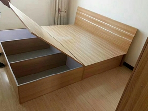 标准双人床1米5、1米2、加大双人床1米8、单人床1米，衣柜
