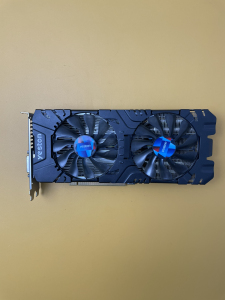 盈通rx580 8g大地之神 成色如图 功能完好 共两张 顺