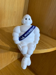 米其林轮胎摆件