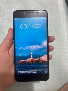 手机保护的很好全原装无维修vivoy67l