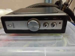 本人有漫步者c1功放主机一台低价出售