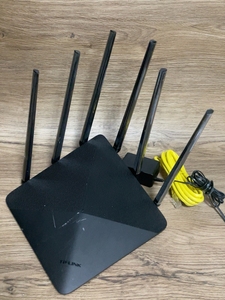 普联双频千兆无线路由器 tl-wdr7660千兆版