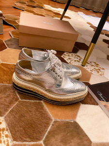 prada普拉达草编厚底松糕鞋休闲鞋