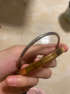 ck双环手镯 层色如图