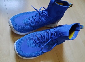 大吕布 Nike 耐克 吕布高帮刺客飞线男子运动鞋跑步鞋 4