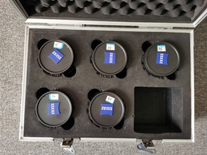 99新蔡司cp3全画幅镜头一套,已贴膜,送箱子,需要老师私聊