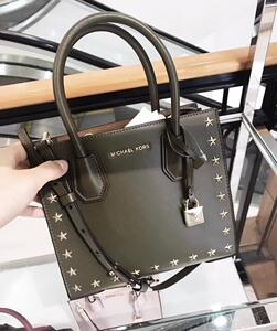 mk mercer星星铆钉包 橄榄绿 幂幂同款
