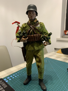 1/6兵人模型 抗战八路军,配m35金属头盔,水壶,盒子炮